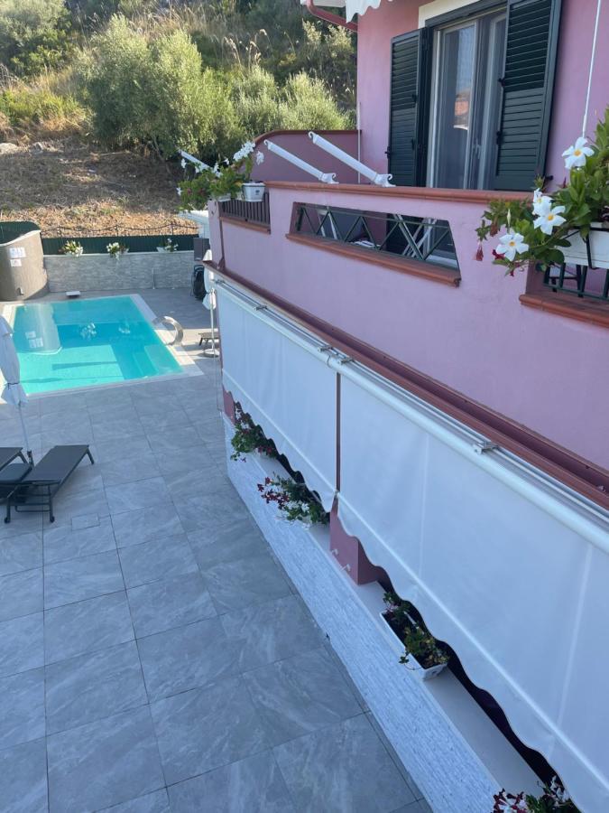 B&B Villa Fabrizia 迪亚曼特 外观 照片